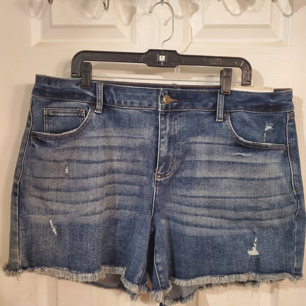 Cato Blue Frayed Hem Jean Shorts